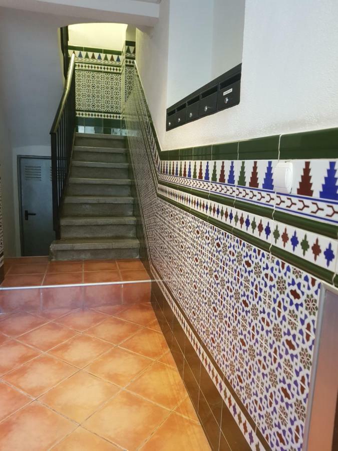 Amparito Apartment - Casc Antic Tarragona Exterior photo